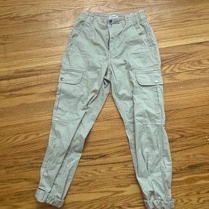 beige / brown cargos